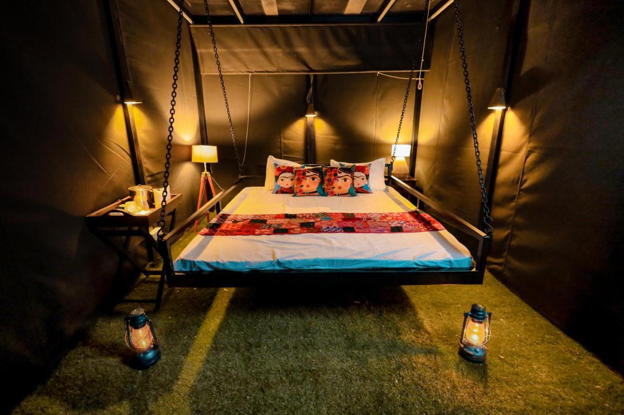 Foothill Pushkar Resort Экстерьер фото